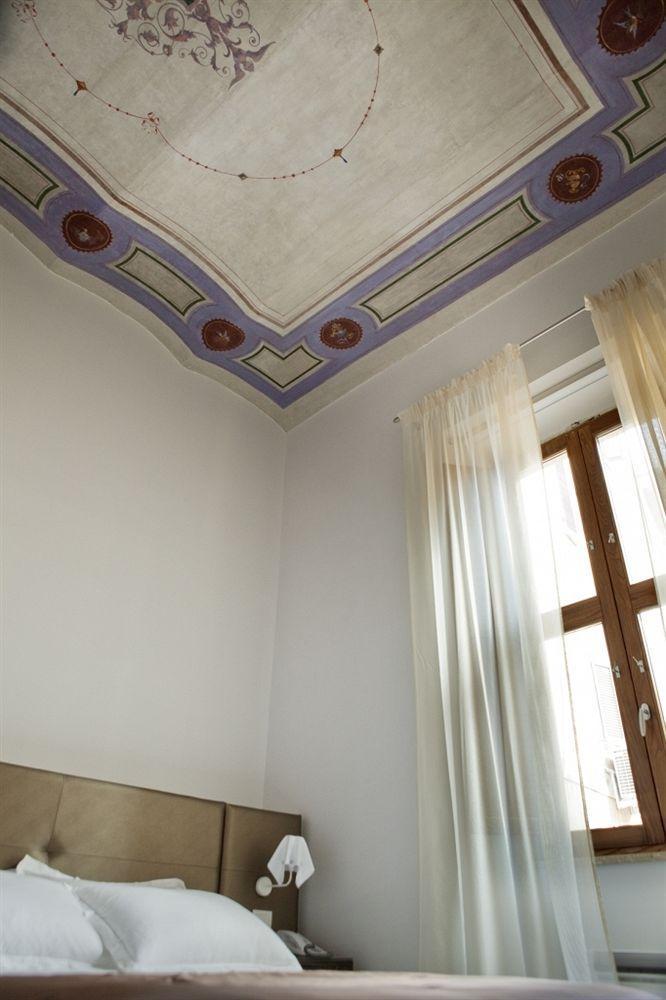 Navona Palace Luxury Apartamento *